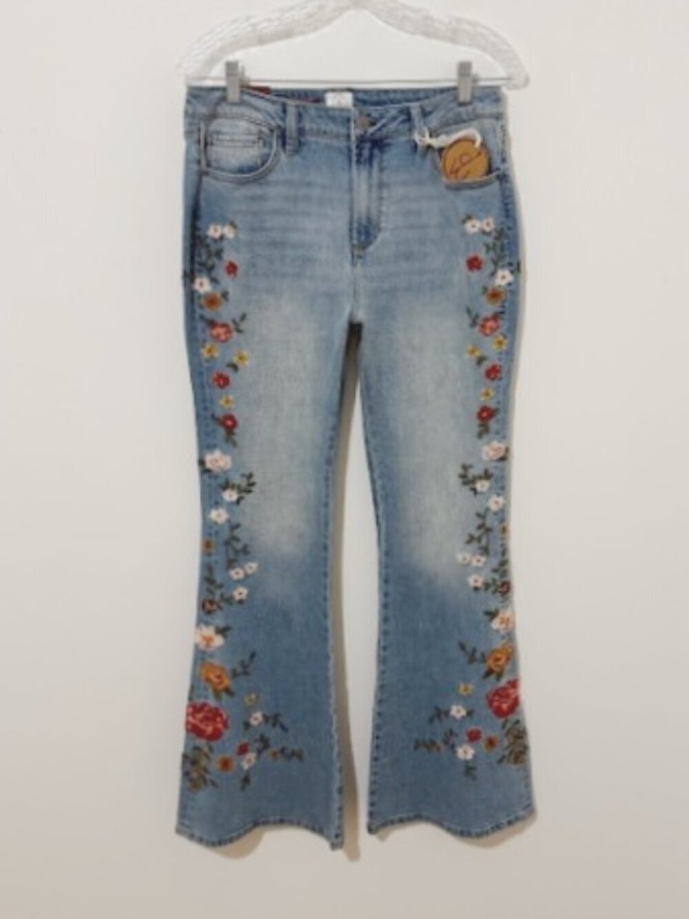 Driftwood Fiora Flare Jeans Light Wash Embroidered Floral Boho Festival 10 NWT